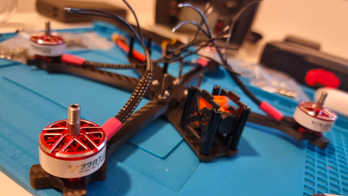 It’s time to build a FPV Racer